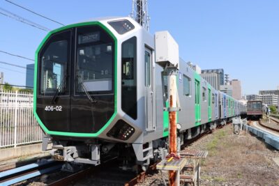 大阪メトロ、新型車両400系のデビューを記念した有料撮影会を開催