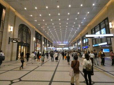 ヨドバシカメラ梅田へ!谷町線・東梅田駅からの行き方|ずっと屋根付き