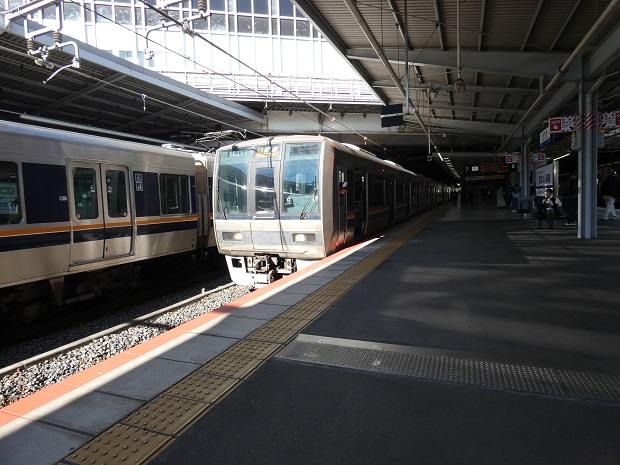 新幹線「新大阪駅」から、大阪城ホールへの行き方（JR大阪駅経由）