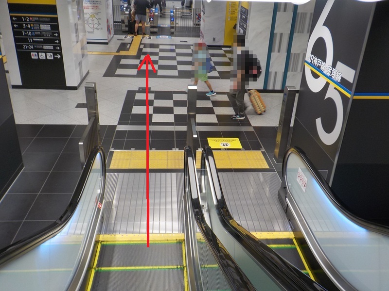 JR大阪駅「西口」から、KITTE大阪（JPタワー大阪ビル）への行き方