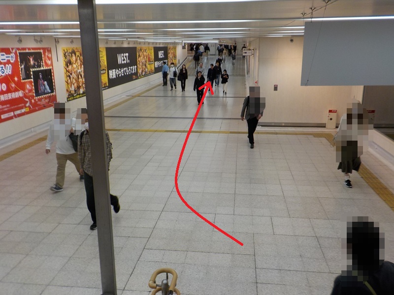 JR大阪駅から、大阪メトロ「西梅田駅」への行き方（乗り換え案内）
