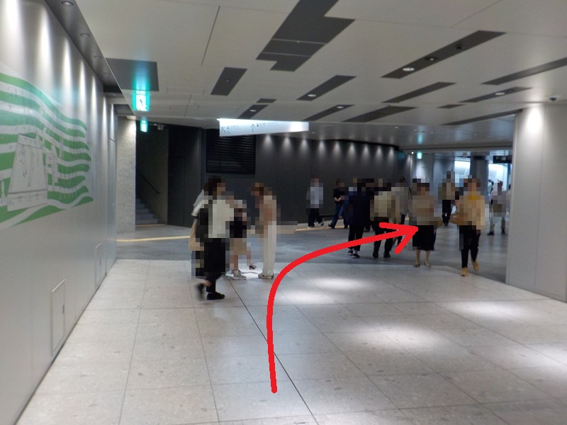 大阪メトロ御堂筋線・梅田駅から、JR大阪駅うめきた地下口への行き方（地下通路）