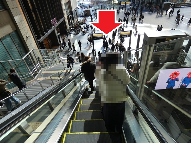 JR大阪駅「連絡橋口」からグランフロント大阪への行き方