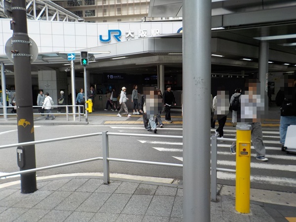 JR大阪駅・御堂筋南口
