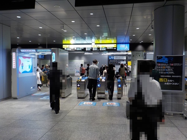 JR大阪駅・うめきた地下口(改札内)
