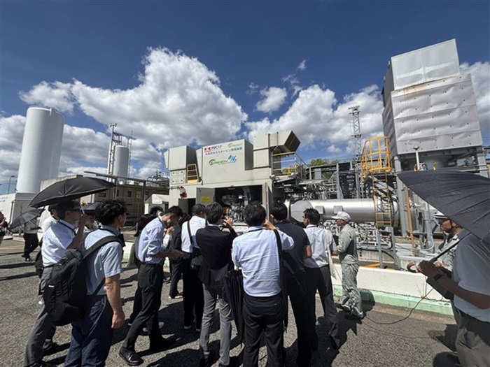 関西の水素関連施設を巡り、未来の水素社会を体感するツアーを開催