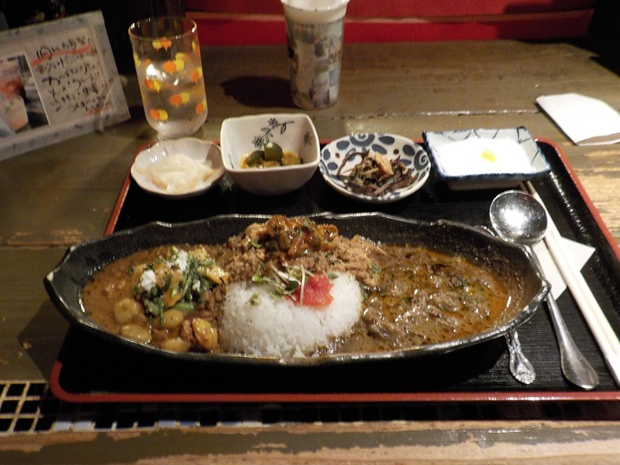 大阪スパイスカレーを代表する旧ヤム邸|谷町六丁目・空堀商店街