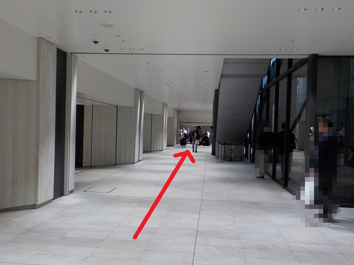 大阪メトロ御堂筋線「梅田駅・南改札」から、投資信託相談プラザ 梅田イーマ店への行き方