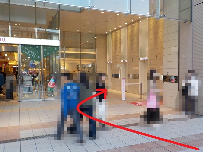 阪急・大阪梅田駅から、大阪ステーションシティシネマへの行き方｜２階中央口改札