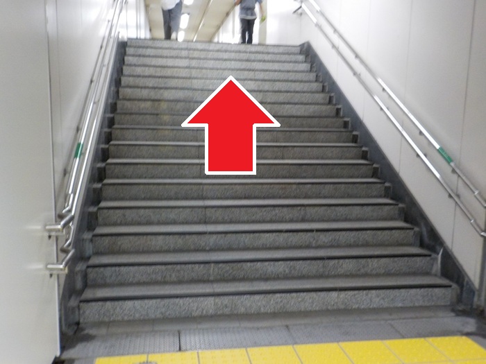 大阪メトロ中央線・谷町四丁目駅から、大阪歴史博物館への行き方