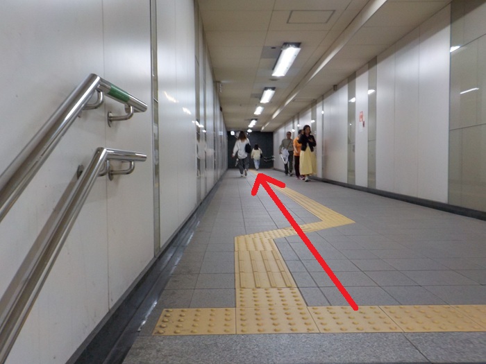 大阪メトロ中央線・谷町四丁目駅から、大阪歴史博物館への行き方