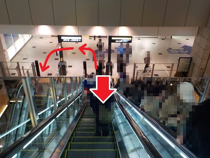 JR大阪駅・中央口から、ルクアフードホール（ルクアイーレ地下２階）への行き方