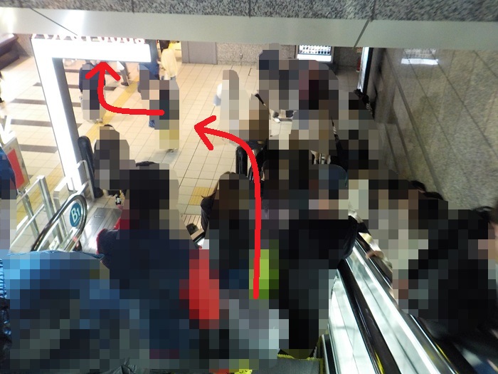 JR大阪駅から、地下で雨に濡れないヨドバシ梅田への行き方（御堂筋口から）