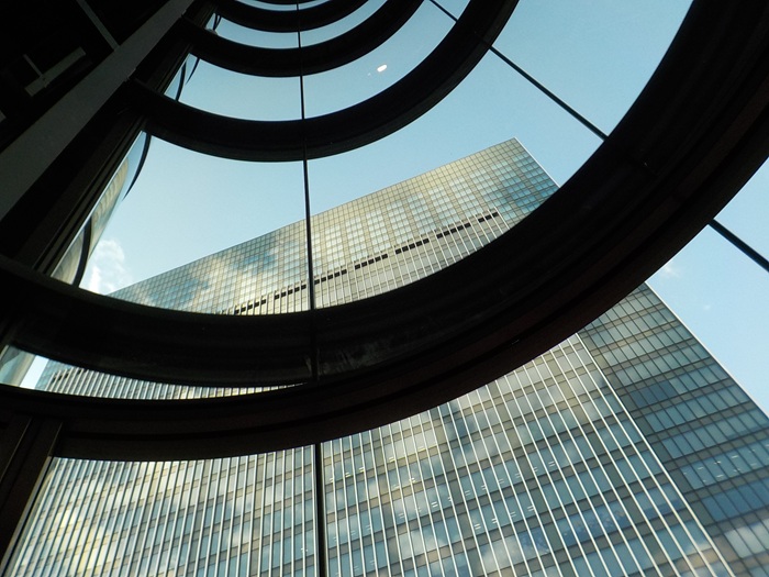 四つ橋線・西梅田駅から、大阪四季劇場への行き方｜ハービス・プラザ・エント７階"