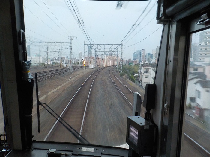 JR新大阪駅「3番のりば」から、おおさか東線・大阪駅行きに乗ってみた