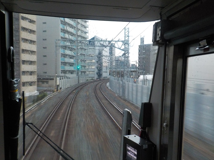 JR新大阪駅「3番のりば」から、おおさか東線・大阪駅行きに乗ってみた