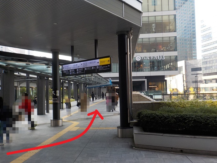 大阪駅「連絡橋口」から、バルチカ０３エキウエ（イノゲート大阪ビル）への行き方