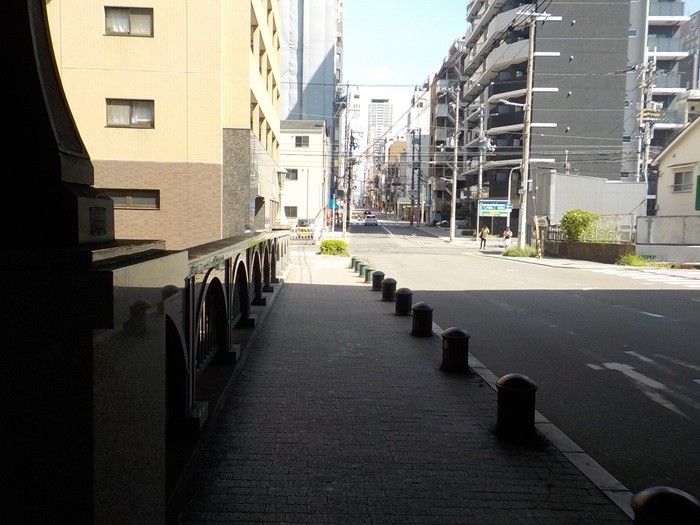 内久宝寺町通りを西から東へ｜東横堀川から難波宮跡公園までの風景