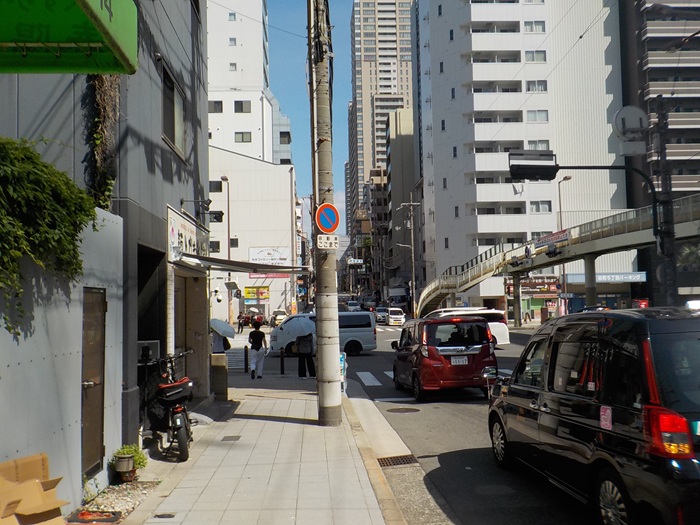 内久宝寺町通りを西から東へ｜東横堀川から難波宮跡公園までの風景