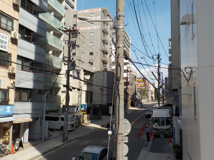 内久宝寺町通りを西から東へ｜東横堀川から難波宮跡公園までの風景