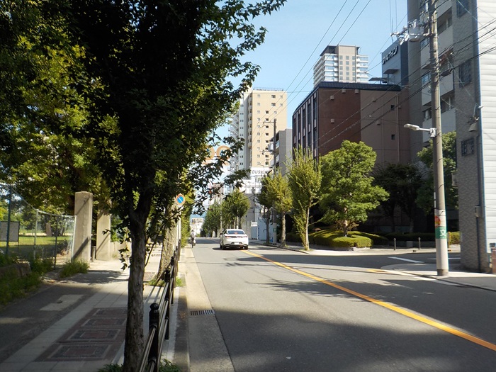 内久宝寺町通りを西から東へ｜東横堀川から難波宮跡公園までの風景