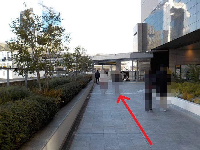 JR大阪駅・連絡橋口から、うめきたグリーンプレイスへの行き方