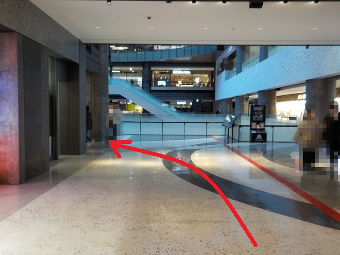 JR大阪駅からグランフロント大阪北館2階への行き方(中央口/連絡橋口から)