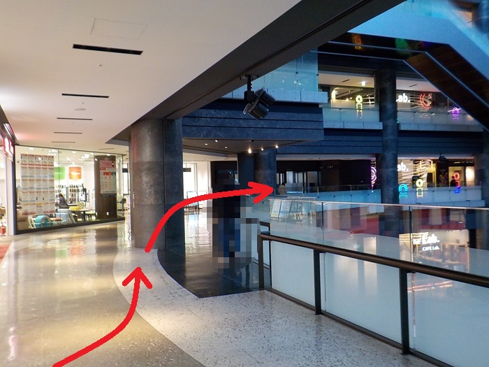 JR大阪駅からグランフロント大阪北館2階への行き方(中央口/連絡橋口から)