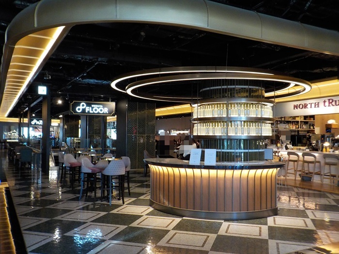 グランフロント大阪北館６階の飲食フロアをぶらっと散歩｜近いようで遠い、ちょっとした非日常