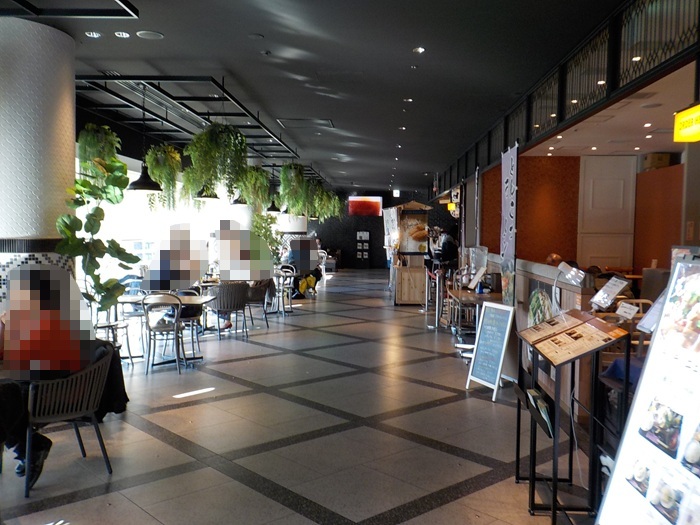 グランフロント大阪北館６階の飲食フロアをぶらっと散歩｜近いようで遠い、ちょっとした非日常