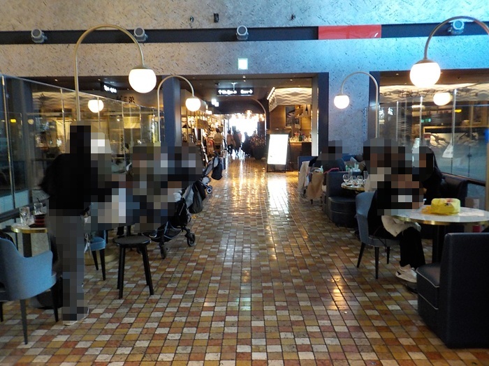 グランフロント大阪北館６階の飲食フロアをぶらっと散歩｜近いようで遠い、ちょっとした非日常
