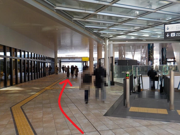 阪急・大阪梅田駅から、グラングリーン大阪南館２階への行き方