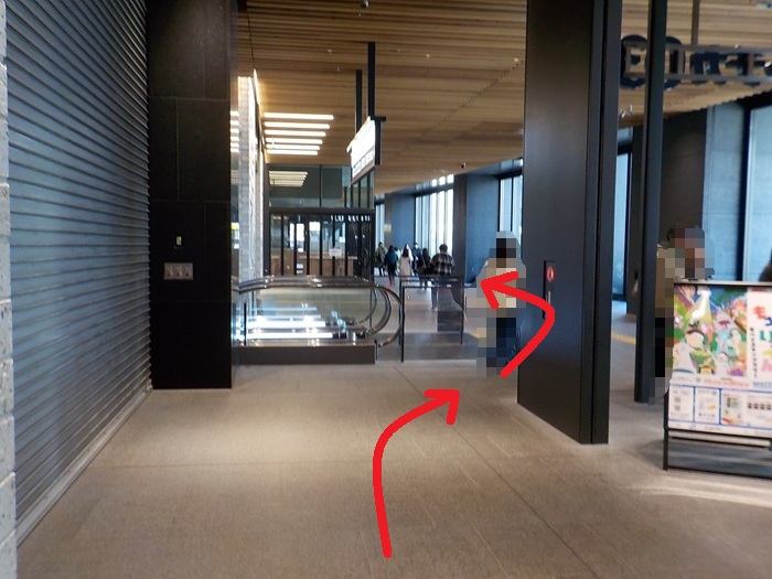 阪急・大阪梅田駅から、KITTE大阪(JPタワー大阪ビル)への行き方