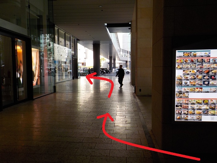 四つ橋線・西梅田駅から、うめきたグリーンプレイスへの行き方