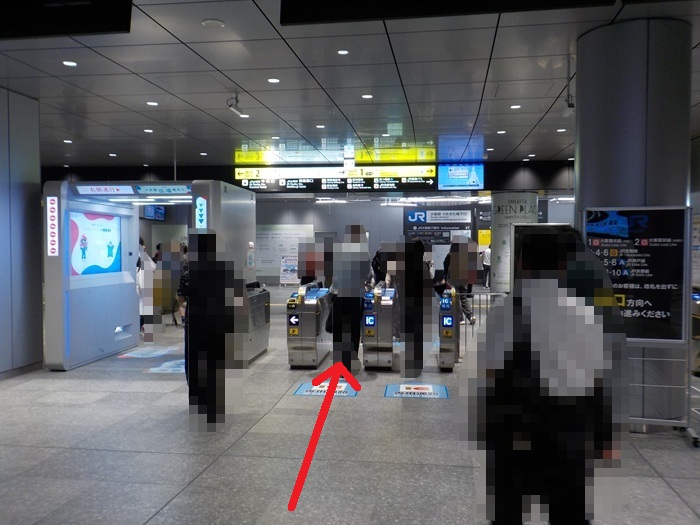 JR大阪駅うめきた地下出口から、うめきたグリーンプレイス・うめきた公園への行き方