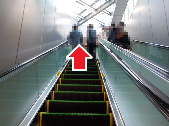 JR大阪駅うめきた地下出口から、うめきたグリーンプレイス・うめきた公園への行き方