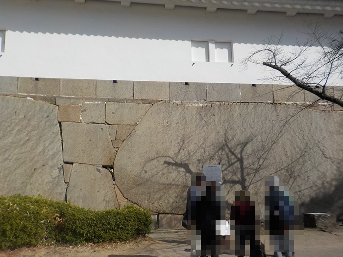 エレクトリックカー馬場町駅から桜門駅(大阪城天主閣前)へ|大阪城公園