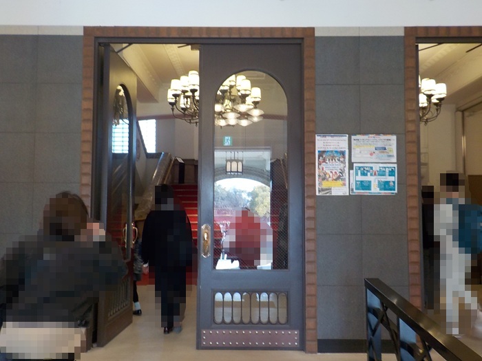 大阪城ミライザ2階「クロスフィールド」でコーヒー|歴史建築の中で休憩する時間