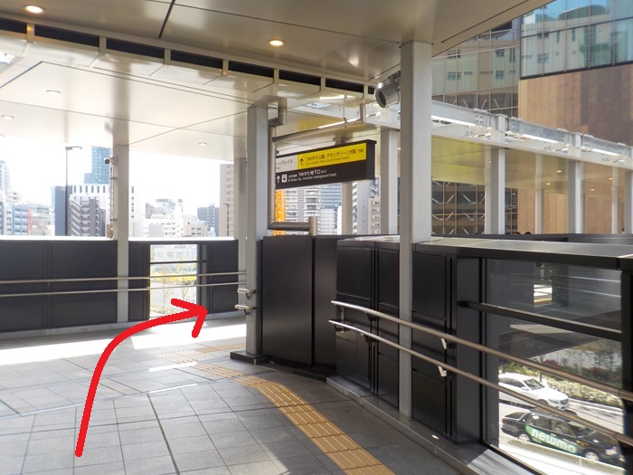 JR大阪駅・西口から、グラングリーン大阪南館2階への行き方