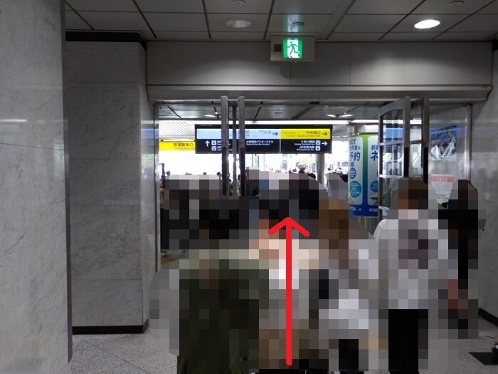 JR大阪駅「御堂筋口」から、阪神大阪梅田駅「東口」への行き方