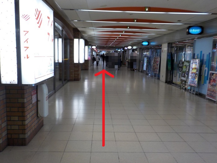 阪急・大阪梅田駅から、大阪駅前第３ビルへの行き方