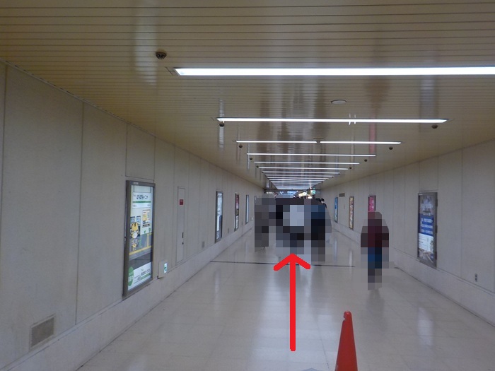 阪急・大阪梅田駅から、大阪駅前第３ビルへの行き方