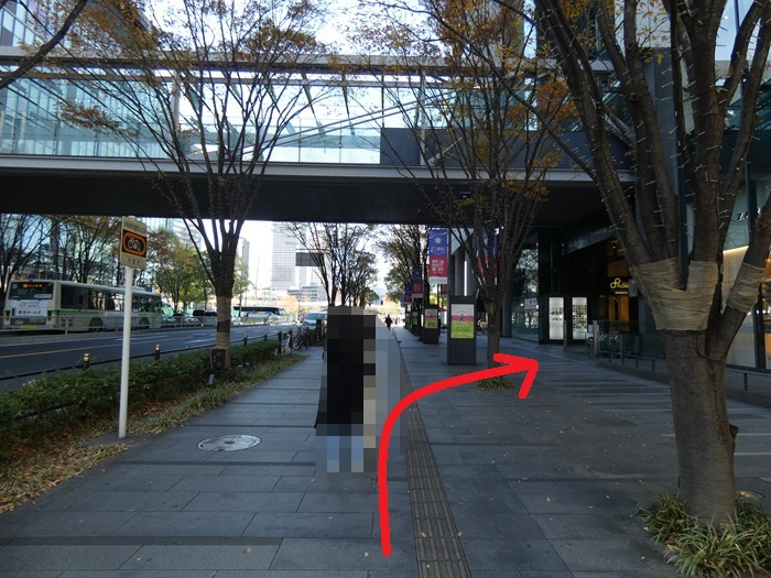 阪急・大阪梅田駅から、グランフロント大阪北館１階の行き方｜茶屋町改札口