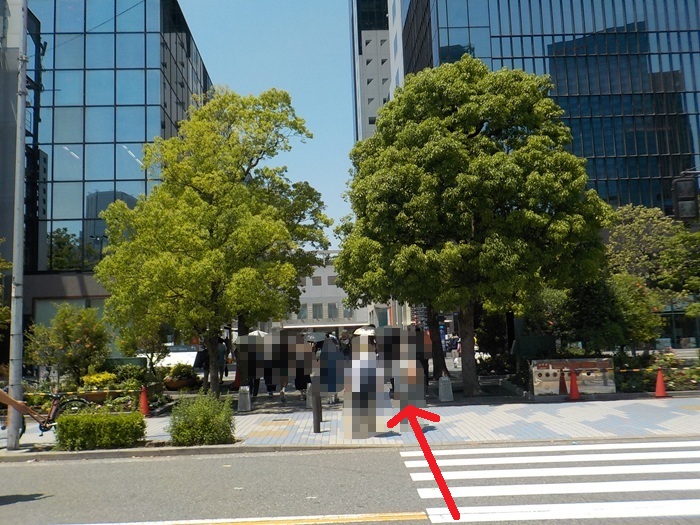 新梅田シティ前から梅田スカイビル展望台｜空中庭園への行き方