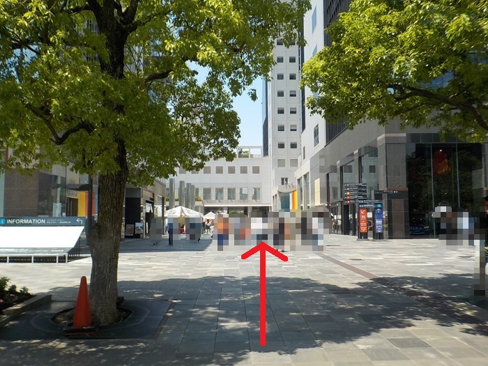 新梅田シティ前から梅田スカイビル展望台｜空中庭園への行き方