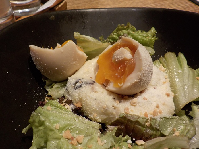 グランフロント大阪南館7階『宮崎料理・万作』で昼吞みできました