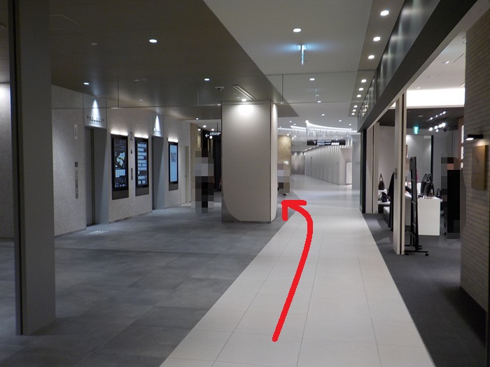 JR大阪駅・西口から、グラングリーン大阪南館パークタワーオフィスロビーへの行き方