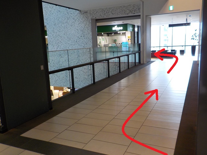 JR大阪駅中央口から、マイネオショップ|グランフロント大阪北館3階への行き方