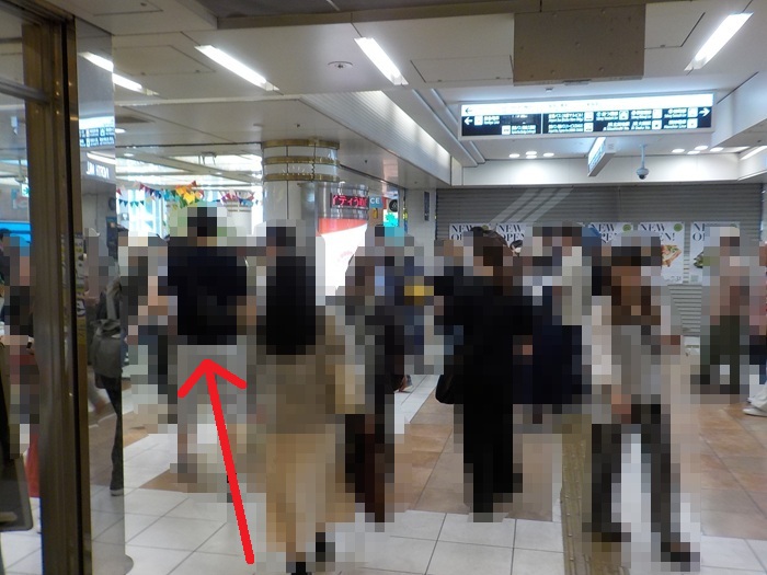 JR大阪駅・御堂筋口から、HEP FIVE｜ヘップファイブへの行き方