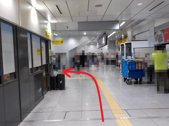新幹線・新大阪駅27番ホームからJR線のりかえ口への行き方